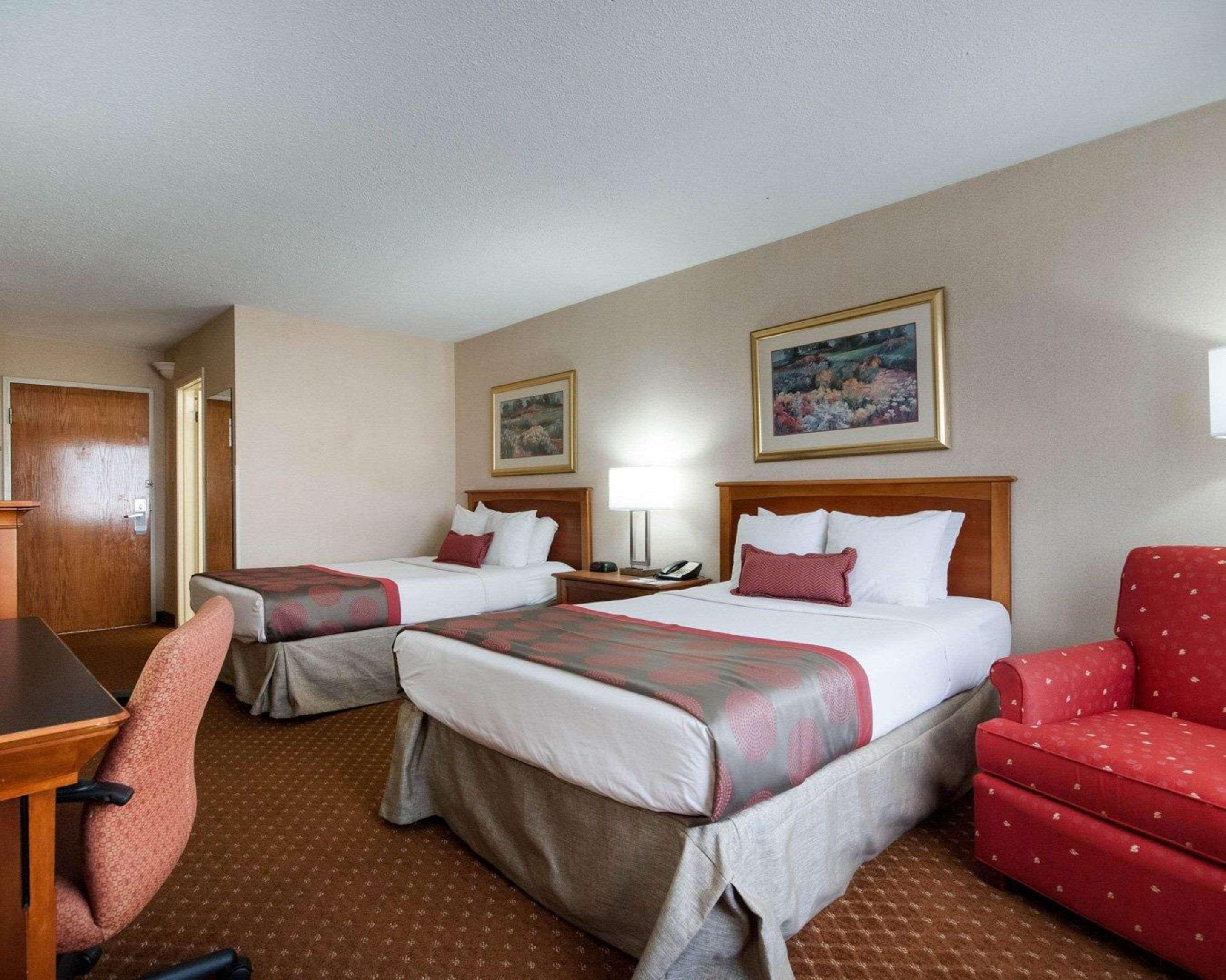 Rodeway Inn Indianapolis I-70 Extérieur photo